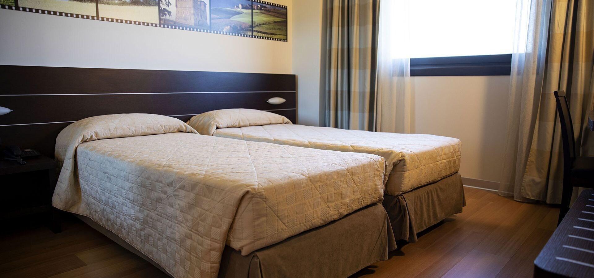 Castahotel Castagnito Dış mekan fotoğraf