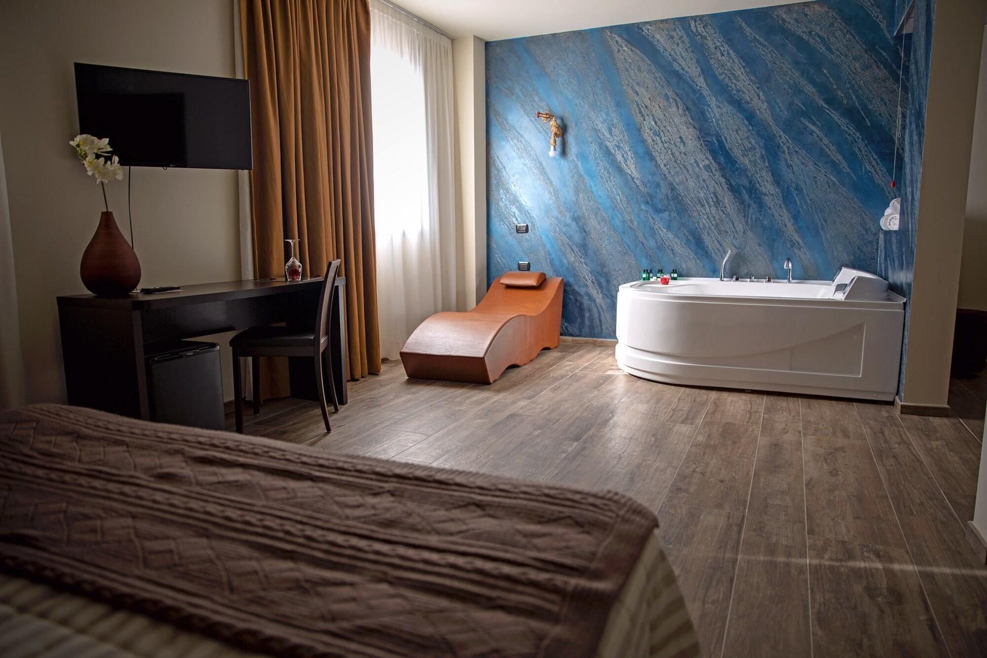 Castahotel Castagnito Dış mekan fotoğraf